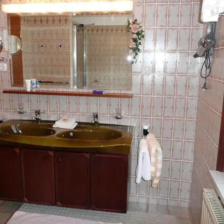 Privatzimmer Eggersgluess * Schneverdingen